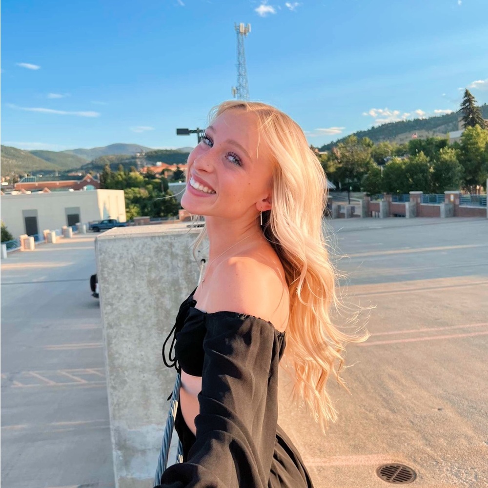 Meet your Posher, Odessa